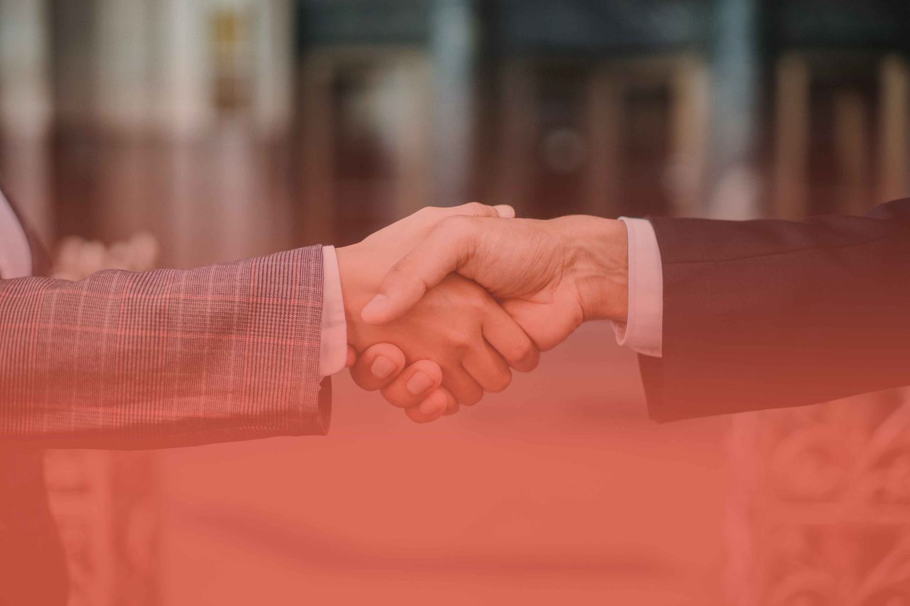 Shopware and Pimcore Combined: Effective Multichannel Sales - blog post banner