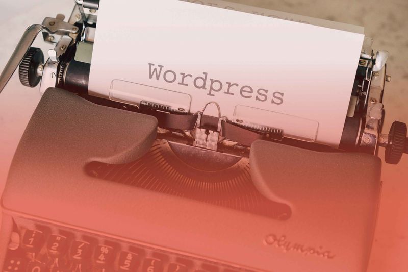 Contentful vs WordPress - blog post banner