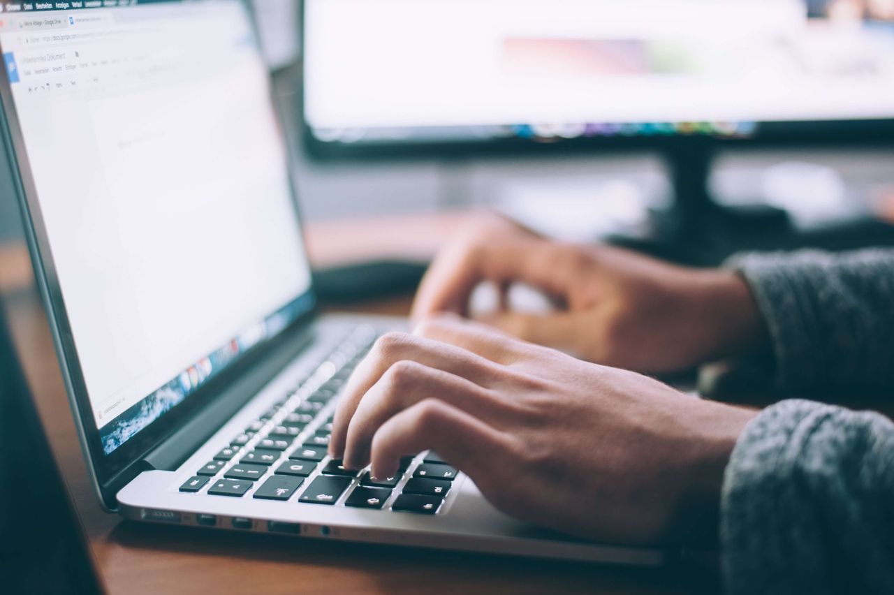 Can even a small shop run on Magento? - blog post banner